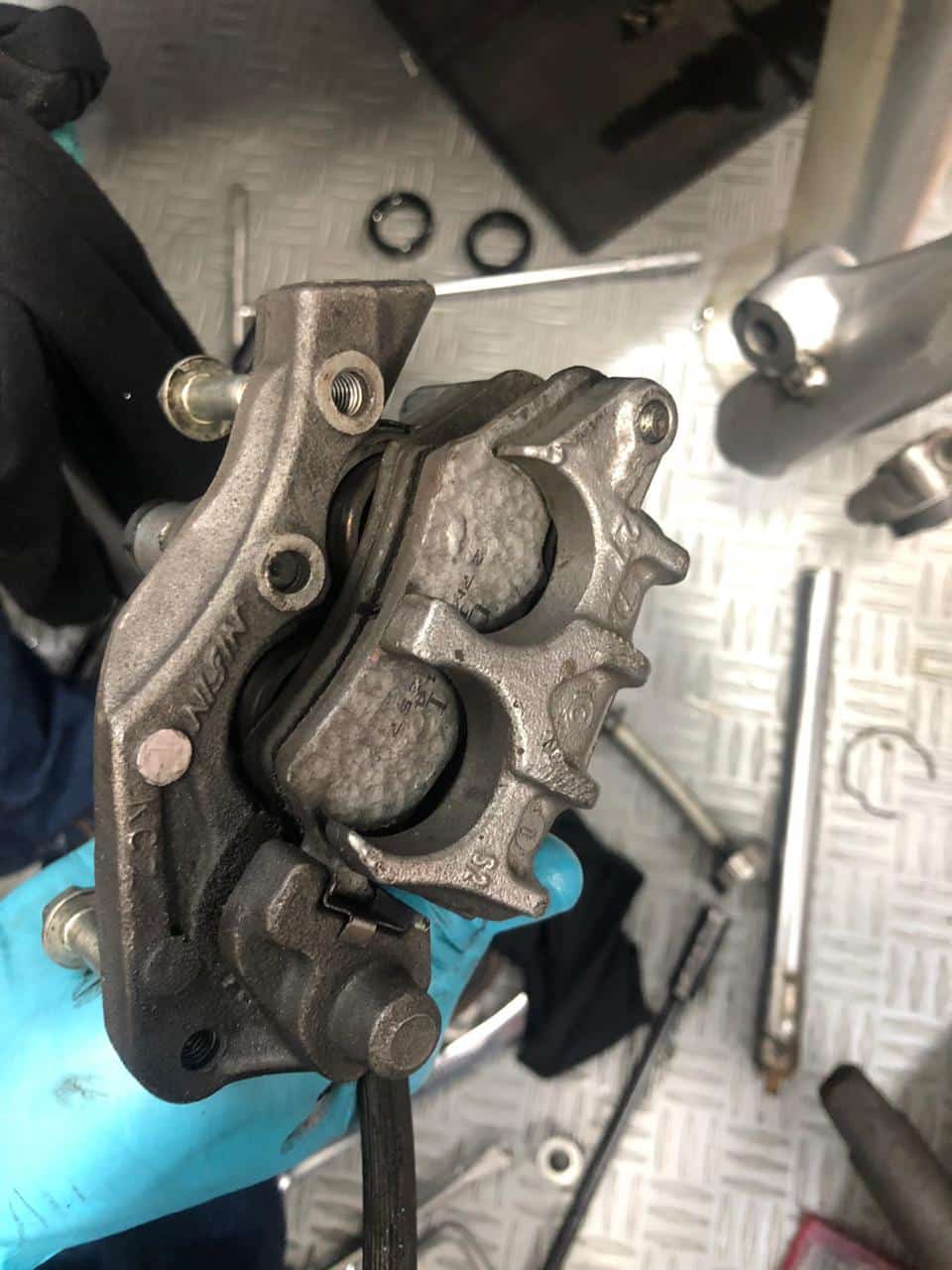 Componentes del freno de motos Taller de Motos Ruta 80